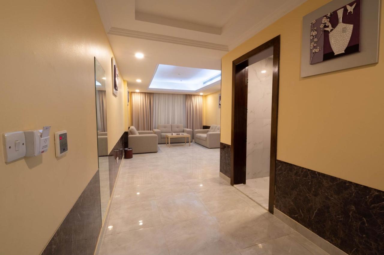 Dar Al Masarat Served Apartments Джеда Екстериор снимка