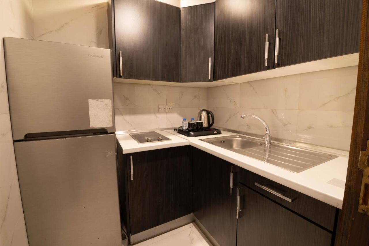 Dar Al Masarat Served Apartments Джеда Екстериор снимка