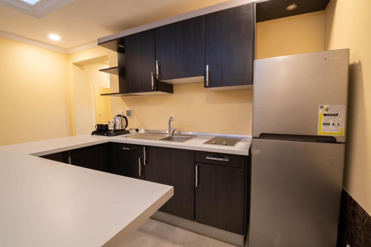 Dar Al Masarat Served Apartments Джеда Екстериор снимка