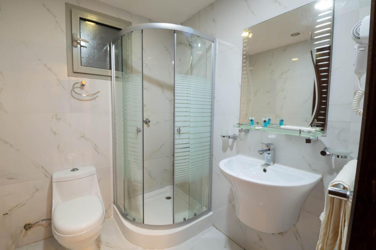 Dar Al Masarat Served Apartments Джеда Екстериор снимка